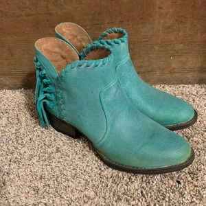 Circle G turquoise fringe booties